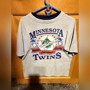 Vintage Minnesota twins tshirt